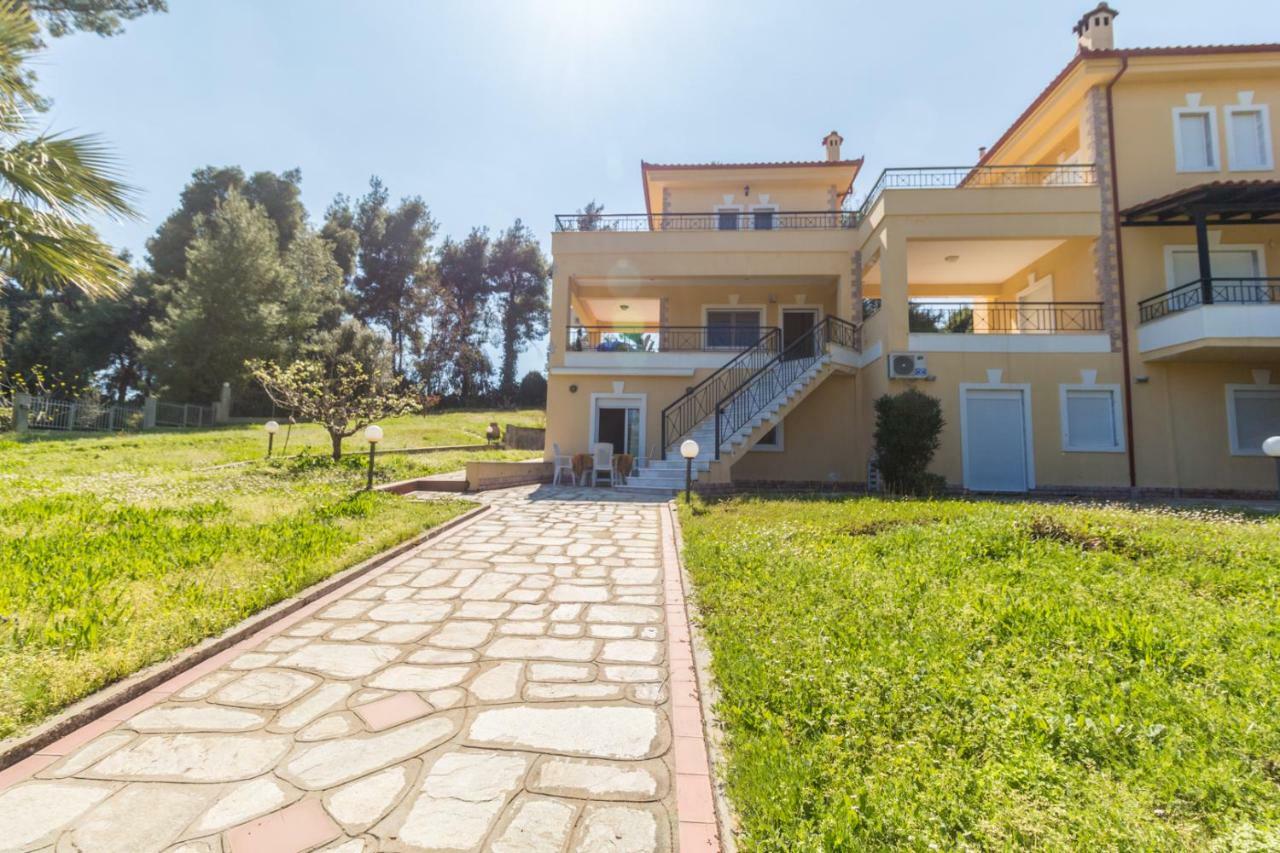 Kyrana Apartments Paliouri Buitenkant foto