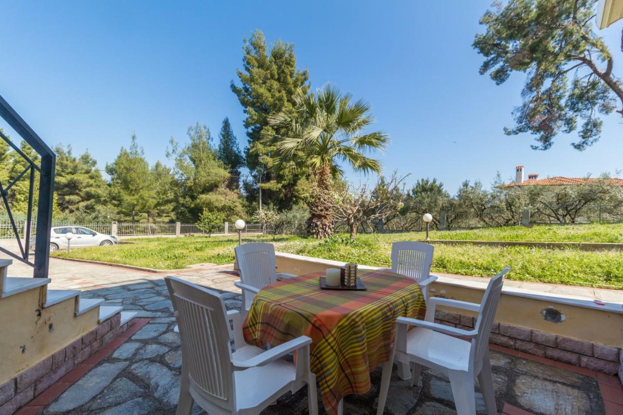 Kyrana Apartments Paliouri Buitenkant foto