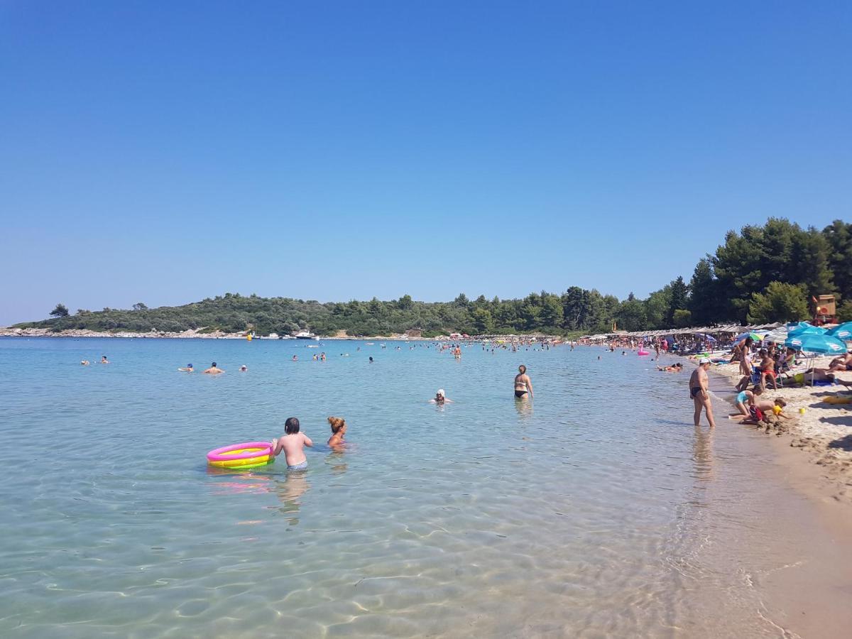 Kyrana Apartments Paliouri Buitenkant foto